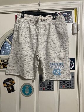 Carolina Tar Heels Men's Light Heather Gray Athletic Shorts